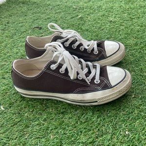 Chocolate brown converse